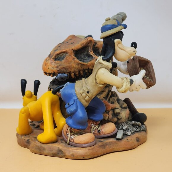 Disney Animal Kingdom Figurine "Diggin In The Boneyard" Clock UNTESTED - Picture 4 of 13
